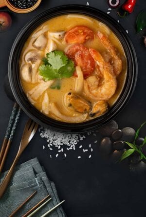 Том Ям суп с морепродуктами