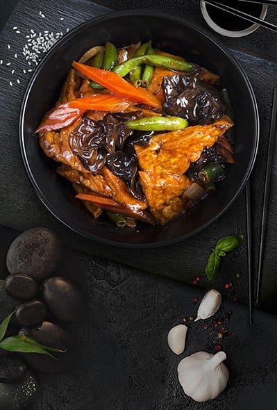 Тофу по — домашнему с овощами