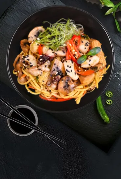 Локшина удон із креветками