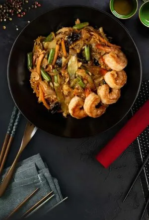 Transparent noodles with shrimp