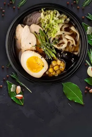 Рамен з куркою<span class=