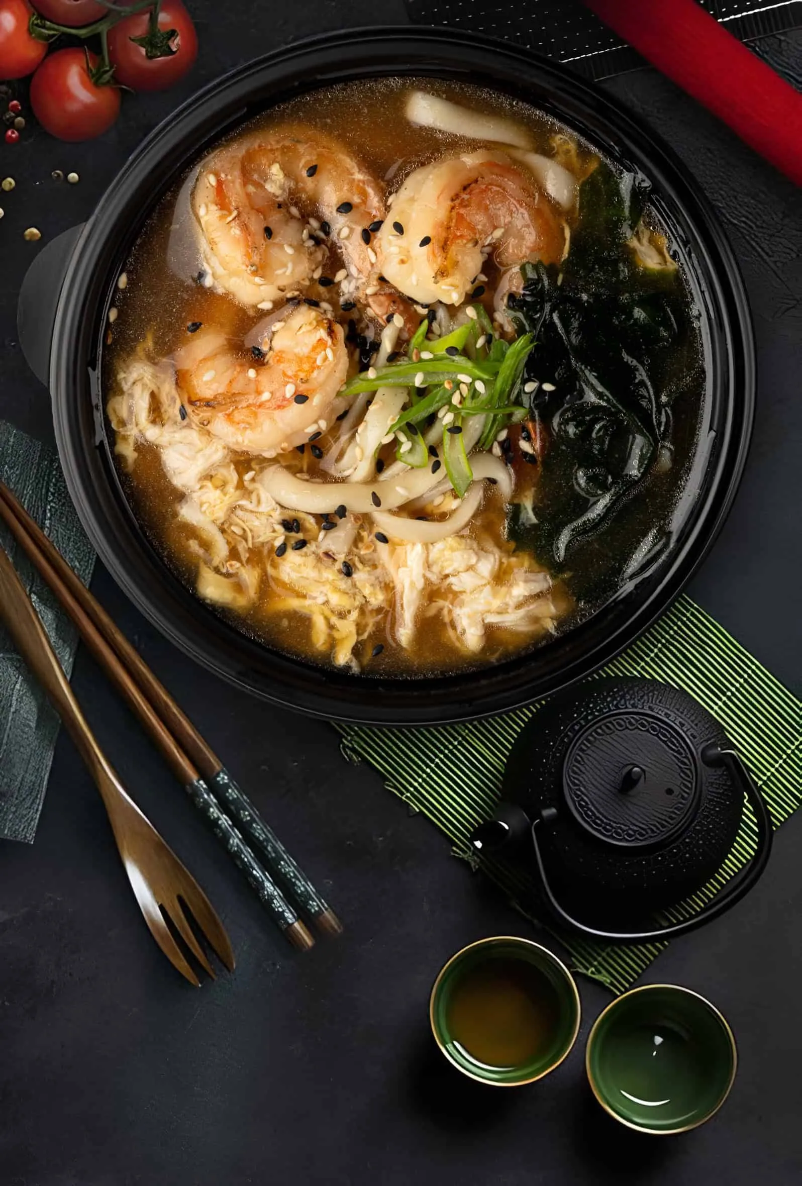 Udon soup with shrimp