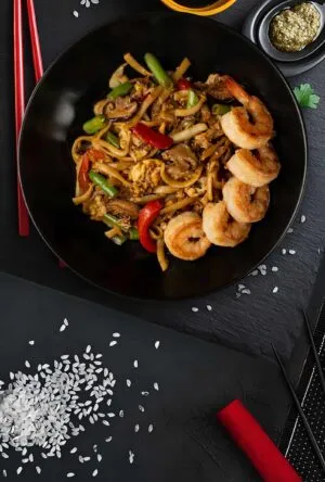 Udon noodles with shrimp in soy-ginger sauce