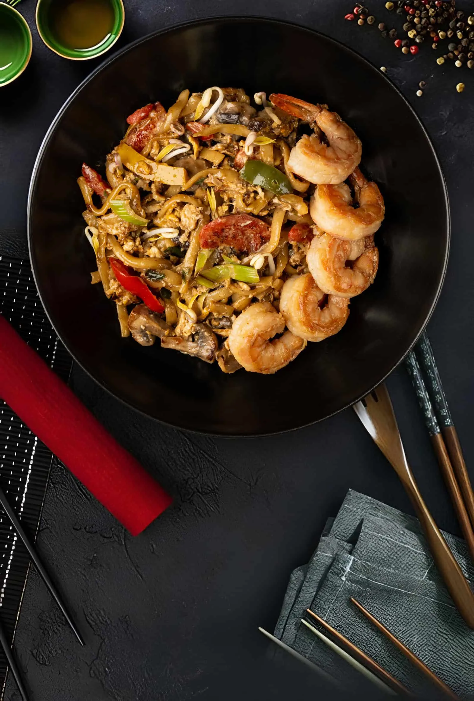 Egg noodles in cream sauce with shrimp