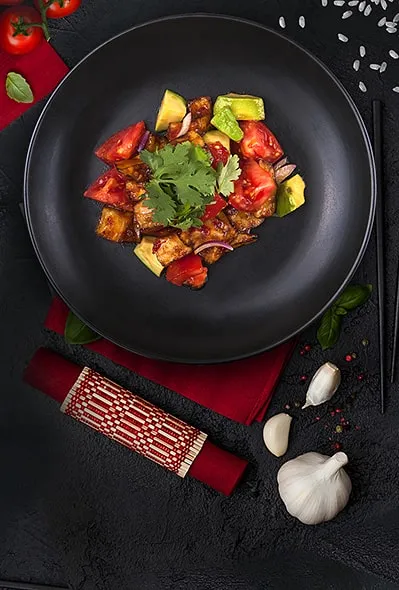 Салат із гостро-солодкого хрусткого баклажана