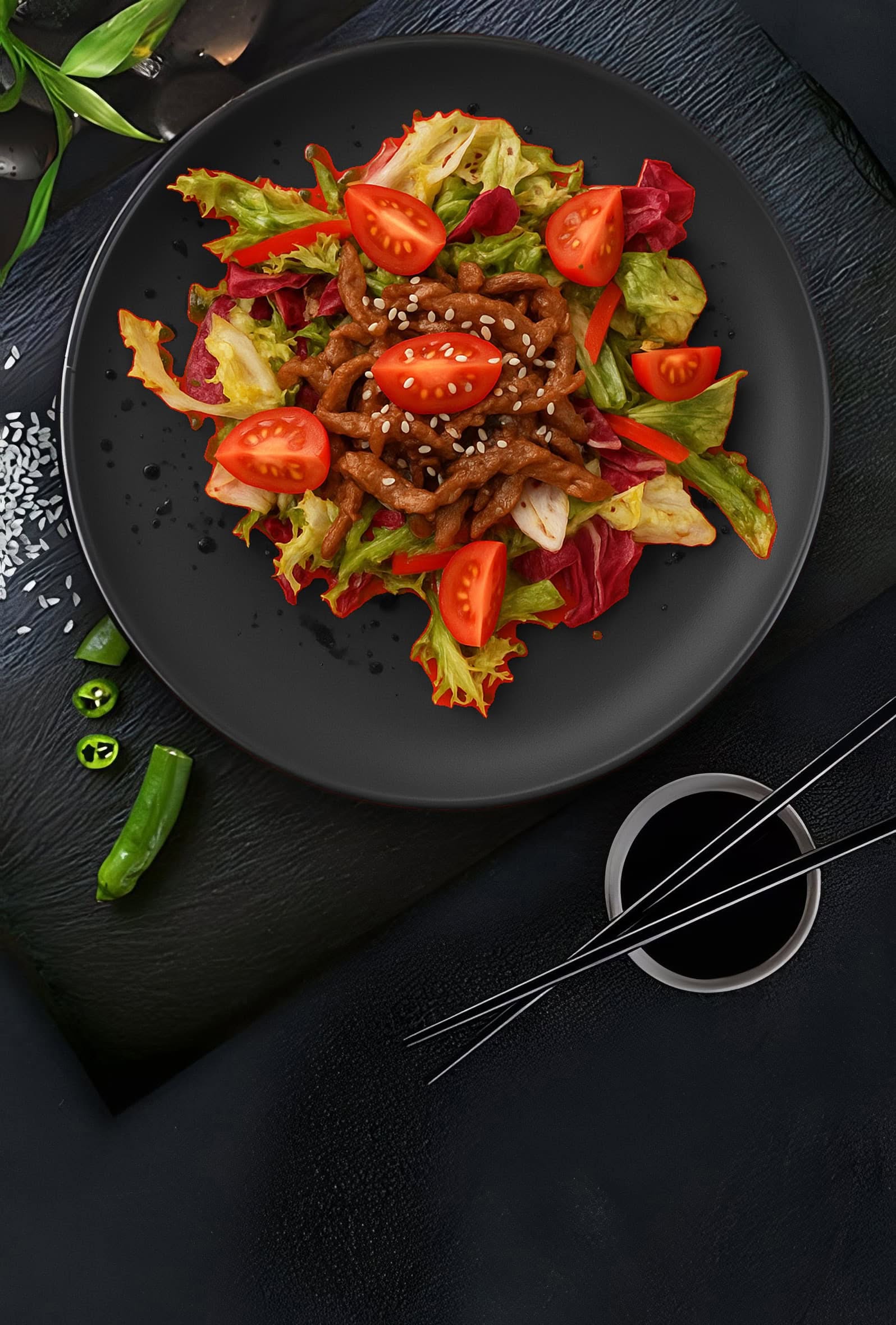 Salad with cherry tomatoes and veal
